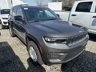 2024 Jeep Grand Cherokee Laredo 1C4RJHAG9RC112435 in Jeffersonville, IN 2