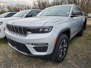 2024 Jeep Grand Cherokee 4xe 1C4RJYB62RC719427 in Lawrence Township, NJ 3