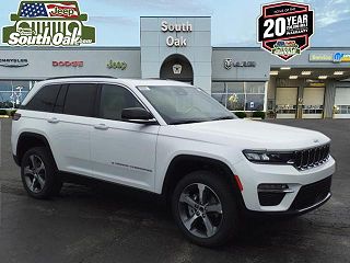 2024 Jeep Grand Cherokee Limited Edition 1C4RJHBG8RC210239 in Matteson, IL