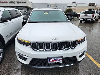2024 Jeep Grand Cherokee Limited Edition 1C4RJHBG6RC177239 in Moline, IL 2