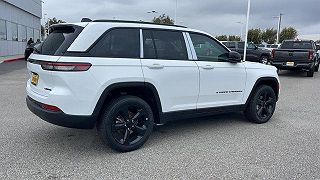 2024 Jeep Grand Cherokee Limited Edition 1C4RJGBG7RC708295 in Ontario, CA 3