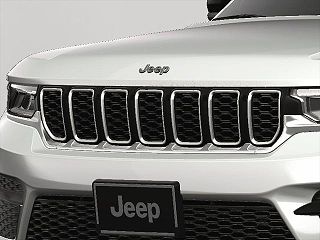 2024 Jeep Grand Cherokee  1C4RJHAGXRC163958 in Orchard Park, NY 14