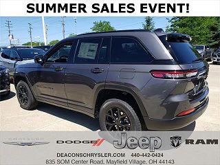 2024 Jeep Grand Cherokee  1C4RJHAG7R8576116 in Painesville, OH 4