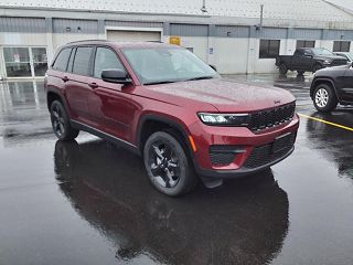 2024 Jeep Grand Cherokee Altitude 1C4RJHAG7RC141786 in Perry, NY 3