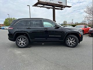 2024 Jeep Grand Cherokee Limited Edition 1C4RJHBG9RC170009 in Pineville, NC 23