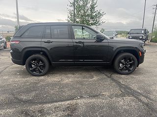 2024 Jeep Grand Cherokee Limited Edition 1C4RJHBG2RC169672 in Platteville, WI 3