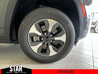 2024 Jeep Grand Cherokee 4xe 1C4RJYB66RC711105 in Queens Village, NY 7