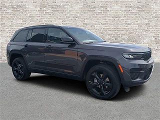 2024 Jeep Grand Cherokee  VIN: 1C4RJHAG2RC160343