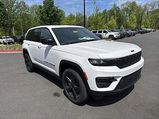 2024 Jeep Grand Cherokee Limited Edition 1C4RJHBG6RC141762 in Roswell, GA 2