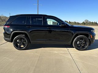2024 Jeep Grand Cherokee Limited Edition 1C4RJHBG3RC121372 in Sealy, TX 9