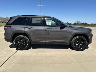 2024 Jeep Grand Cherokee Limited Edition 1C4RJHBG8RC122890 in Sealy, TX 8