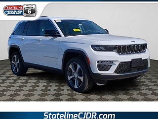 2024 Jeep Grand Cherokee 4xe 1C4RJYB69R8505229 in Somerset, MA 1