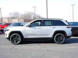 2024 Jeep Grand Cherokee Limited Edition 1C4RJHBG8RC164170 in South Saint Paul, MN 2