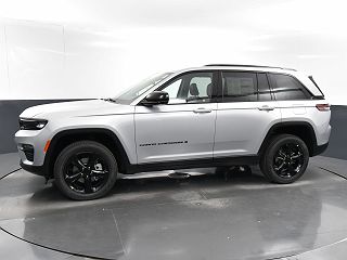 2024 Jeep Grand Cherokee Limited Edition 1C4RJHBG1RC703924 in Streamwood, IL 2