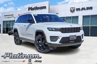 2024 Jeep Grand Cherokee Laredo VIN: 1C4RJHAG4RC109247
