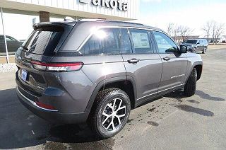 2024 Jeep Grand Cherokee Limited Edition 1C4RJHBG2RC121573 in Wahpeton, ND 9