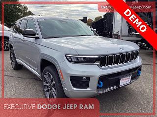 2024 Jeep Grand Cherokee Overland 4xe 1C4RJYD68RC680940 in Wallingford, CT 3