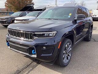 2024 Jeep Grand Cherokee Overland 4xe 1C4RJYD68R8941969 in Wallingford, CT 3