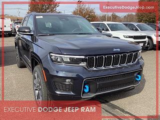 2024 Jeep Grand Cherokee Overland 4xe 1C4RJYD68R8941969 in Wallingford, CT