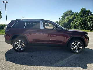 2024 Jeep Grand Cherokee Limited Edition 1C4RJHBG1RC202564 in Willoughby, OH 4