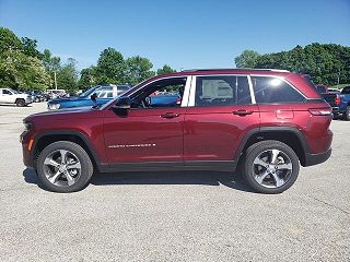 2024 Jeep Grand Cherokee Limited Edition 1C4RJHBG1RC202564 in Willoughby, OH 8