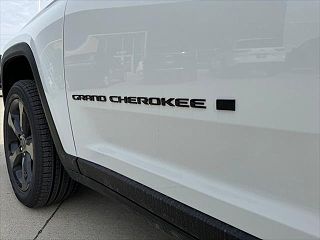 2024 Jeep Grand Cherokee L Limited Edition 1C4RJKBG5R8564770 in Waukee, IA 33