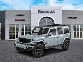 2024 Jeep Wrangler Sahara 4xe VIN: 1C4RJXP69RW295195