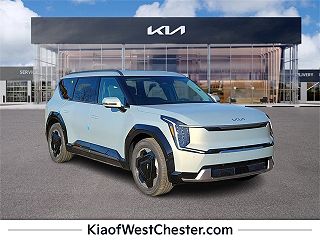 2024 Kia EV9 Land KNDADFS59R6028393 in West Chester, PA 1