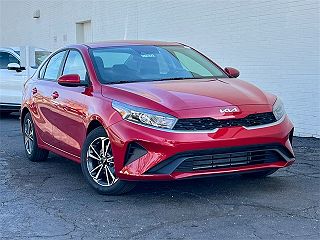 2024 Kia Forte LXS 3KPF24AD6RE759432 in Cleveland, OH 3