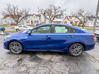 2024 Kia Forte GT-Line 3KPF54AD4RE765740 in Cleveland, OH 8