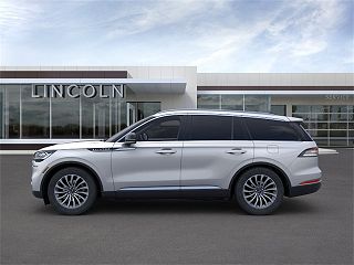 2024 Lincoln Aviator Premiere 5LM5J6XC8RGL09668 in Allentown, PA 3