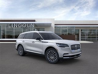 2024 Lincoln Aviator Premiere 5LM5J6XC8RGL09668 in Allentown, PA 7