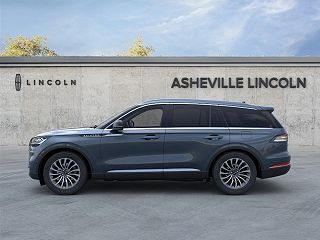 2024 Lincoln Aviator Reserve 5LM5J7XC8RGL07814 in Asheville, NC 3