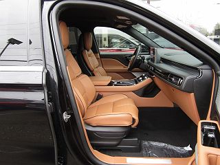 2024 Lincoln Aviator Black Label 5LM5J9XC5RGL04106 in Lansdale, PA 9