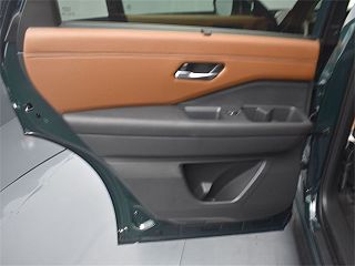 2024 Nissan Pathfinder Platinum 5N1DR3DG1RC274055 in Columbus, GA 10