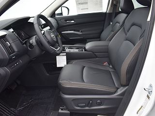 2024 Nissan Pathfinder SL 5N1DR3CC0RC223872 in Kenosha, WI 19