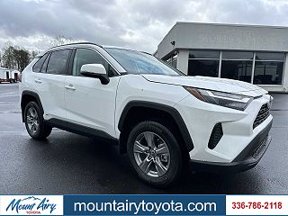 2024 Toyota RAV4 XLE VIN: 4T3RWRFV4RU140865