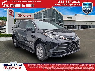 2024 Toyota Sienna LE 5TDKRKEC9RS185009 in Staten Island, NY 1