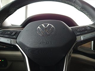 2024 Volkswagen Atlas SE 1V2HR2CA5RC500979 in Brookfield, WI 17