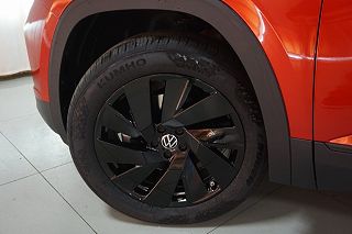 2024 Volkswagen Atlas SE 1V2KR2CAXRC576767 in Chicago, IL 39