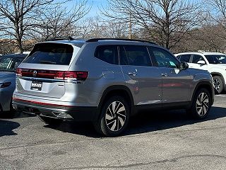 2024 Volkswagen Atlas SE 1V2KR2CA2RC549515 in Fairfax, VA 5