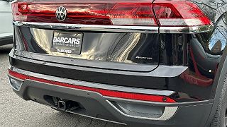 2024 Volkswagen Atlas SE 1V2KE2CA3RC235836 in Fairfax, VA 4