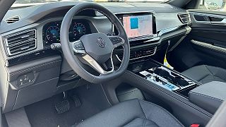 2024 Volkswagen Atlas SE 1V2HE2CA9RC236418 in Fairfax, VA 13