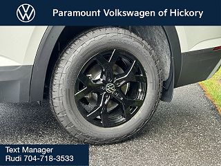 2024 Volkswagen Atlas Peak Edition SEL 1V2GR2CA3RC578611 in Hickory, NC 5