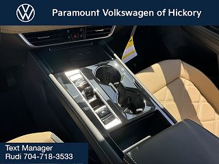2024 Volkswagen Atlas SE 1V2KE2CA3RC241331 in Hickory, NC 23