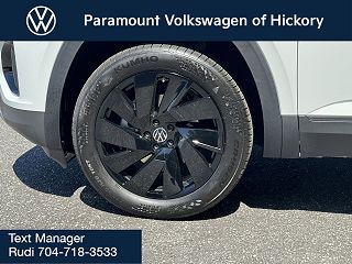 2024 Volkswagen Atlas SE 1V2KE2CA3RC241331 in Hickory, NC 4