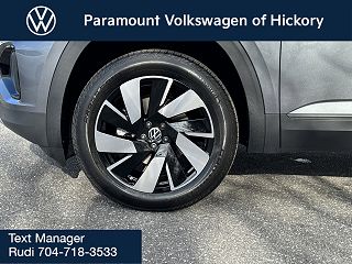 2024 Volkswagen Atlas SE 1V2HE2CA3RC227679 in Hickory, NC 4