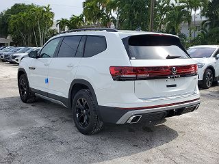 2024 Volkswagen Atlas Peak Edition SE 1V2CR2CA1RC546318 in Miami, FL 3