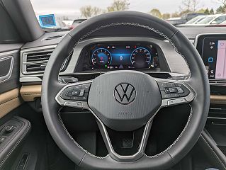 2024 Volkswagen Atlas SE 1V2KE2CA5RC233747 in Yorkville, NY 9