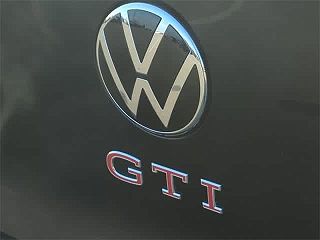 2024 Volkswagen Golf SE WVW3A7CD1RW132681 in Troy, MI 12